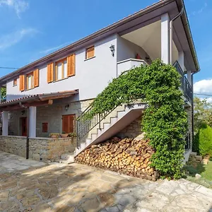 Sveti Leonard 308 Oprtalj